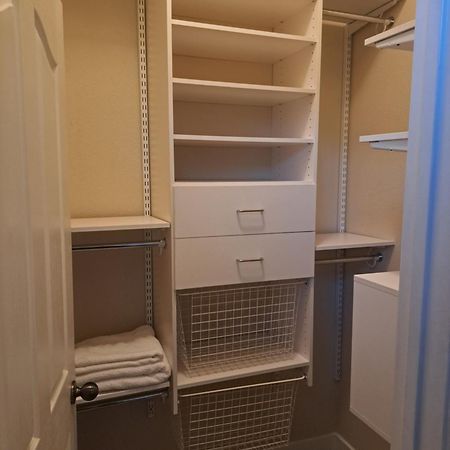 In Law Unit, 2 Bedroom Suite 罗斯维尔 外观 照片