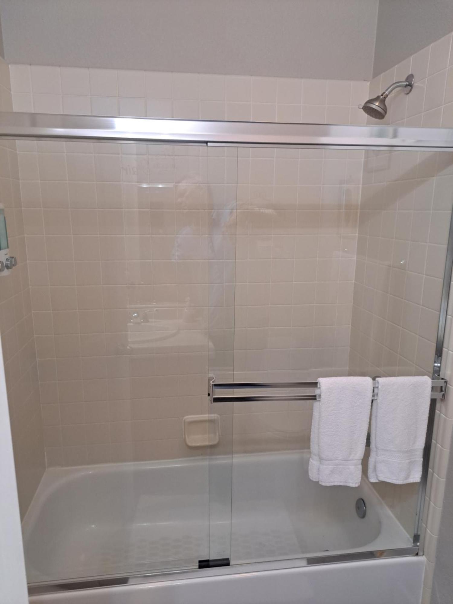 In Law Unit, 2 Bedroom Suite 罗斯维尔 外观 照片
